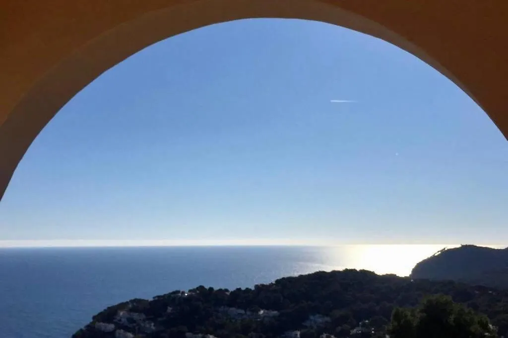 Sea Views & Private Pool In Begur, Costa Brava. Villa Tamariu